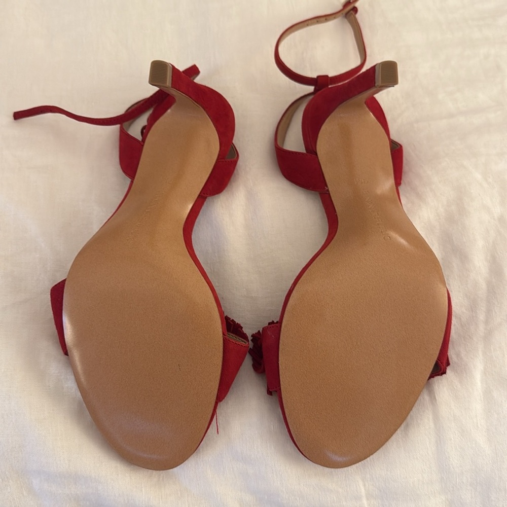 NEVER WORN Banana Republic Red Stiletto Heels with Fringe Detail - Picture 2 of 2